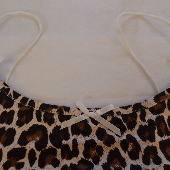 050. Leopard Print Crop Spaghetti Straps Camisole  Size S - Picture 6 of 16